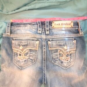 Rock Revival Yara easy crop 28